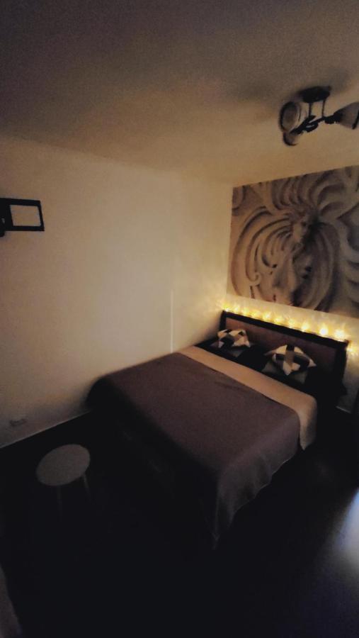 Two Bedroom Aparthotel With Garden View Boekarest Buitenkant foto