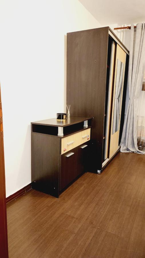 Two Bedroom Aparthotel With Garden View Boekarest Buitenkant foto